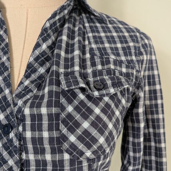 Y2K Plaid Button Top M Blue Bella Shirt Classic Preppy Twilightcore 2010s Roll - Picture 5 of 9
